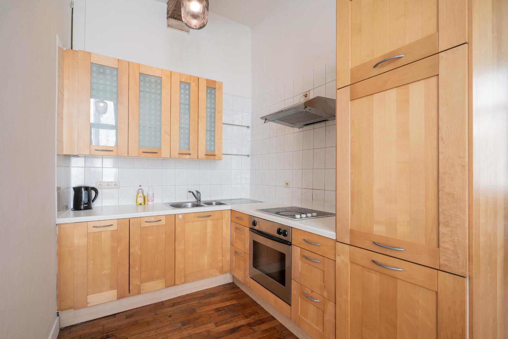 Authentic Apartments In The Center Of Антверпен Екстериор снимка